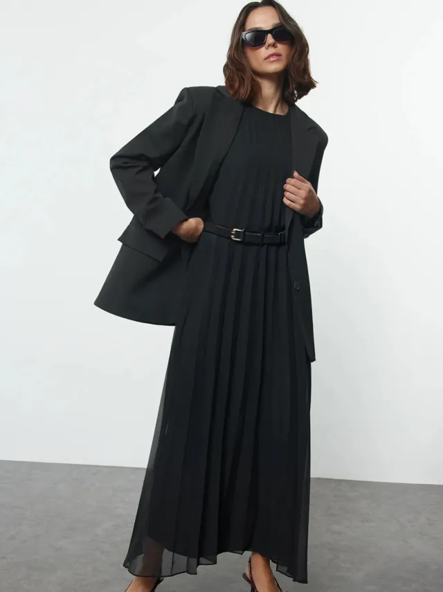 Trendyol Modest Dames Zwart Effen Maxi Mouwloos Casual Recht Modest Jurken
