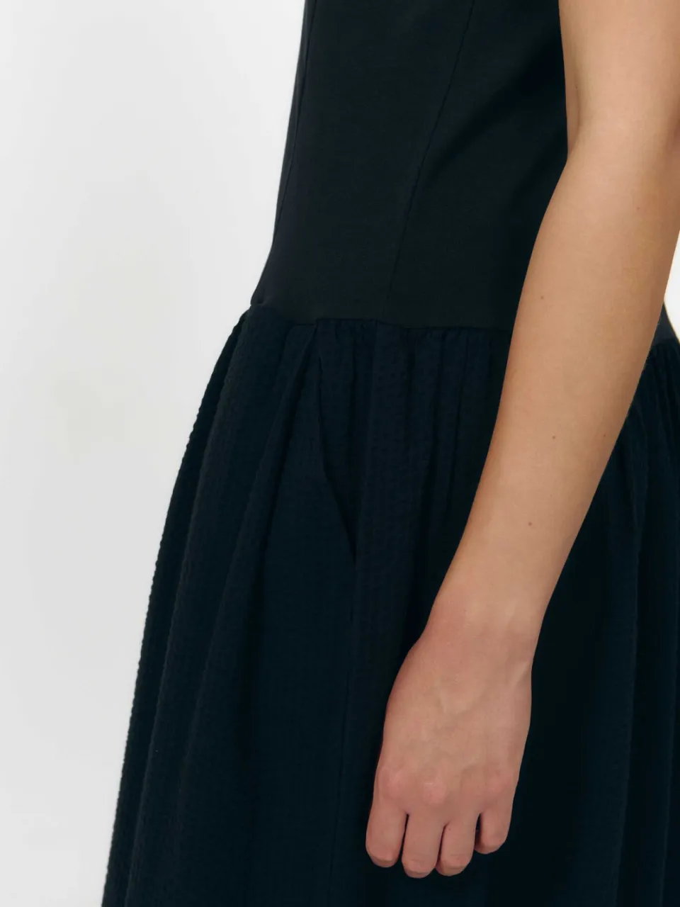 SUITE13LAB dames vegan Jurk Mie Zwart, foto 2