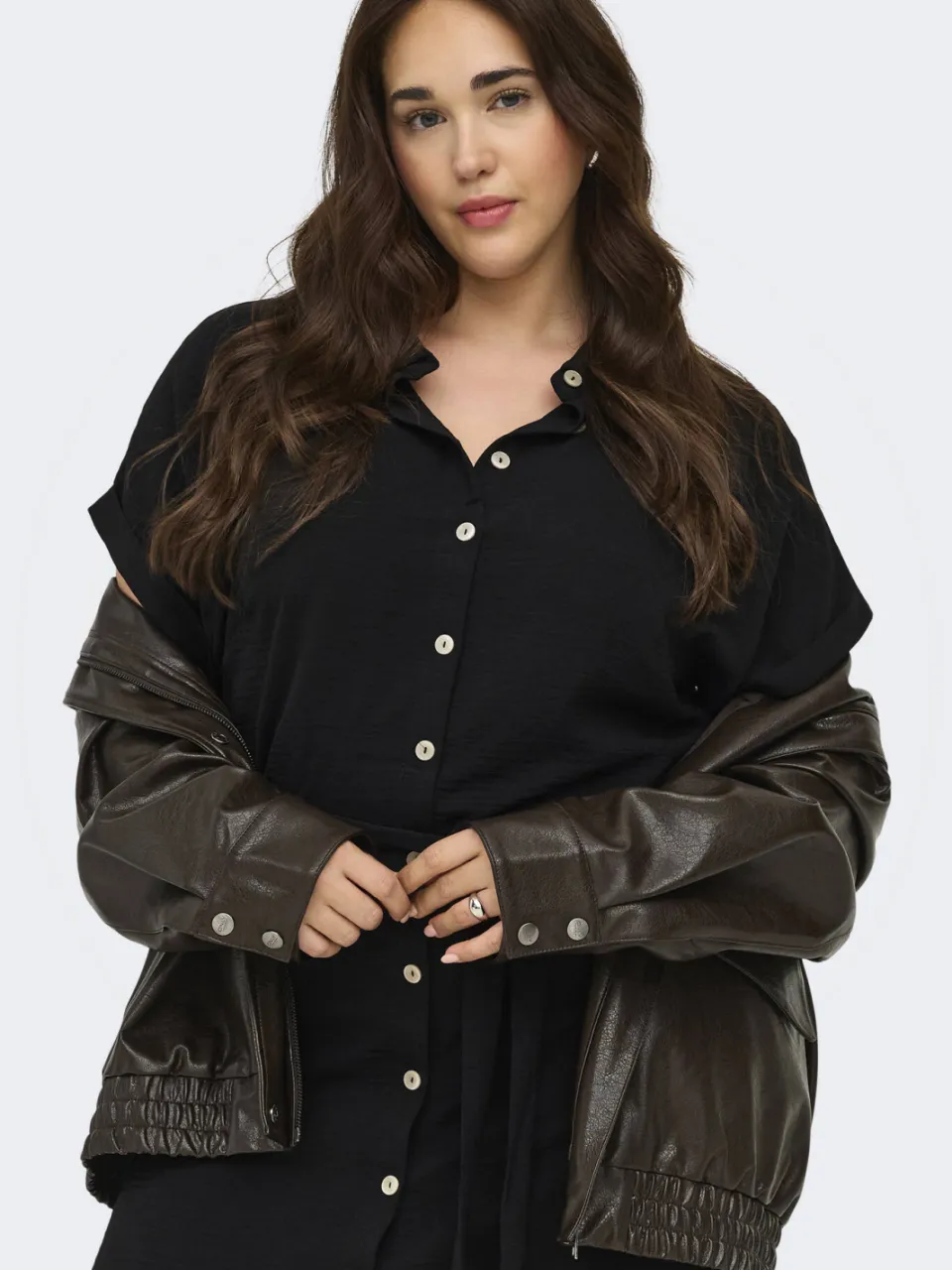 Only Carmakoma blousejurk met ceintuur zwart, foto 4