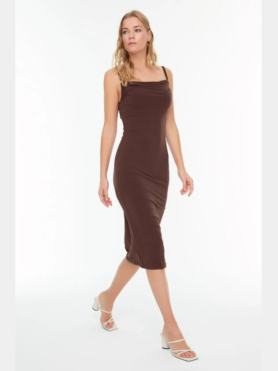 Trendyol Vrouw/Meisje Col nek Bodycon Midi Jurk bruin, foto 2