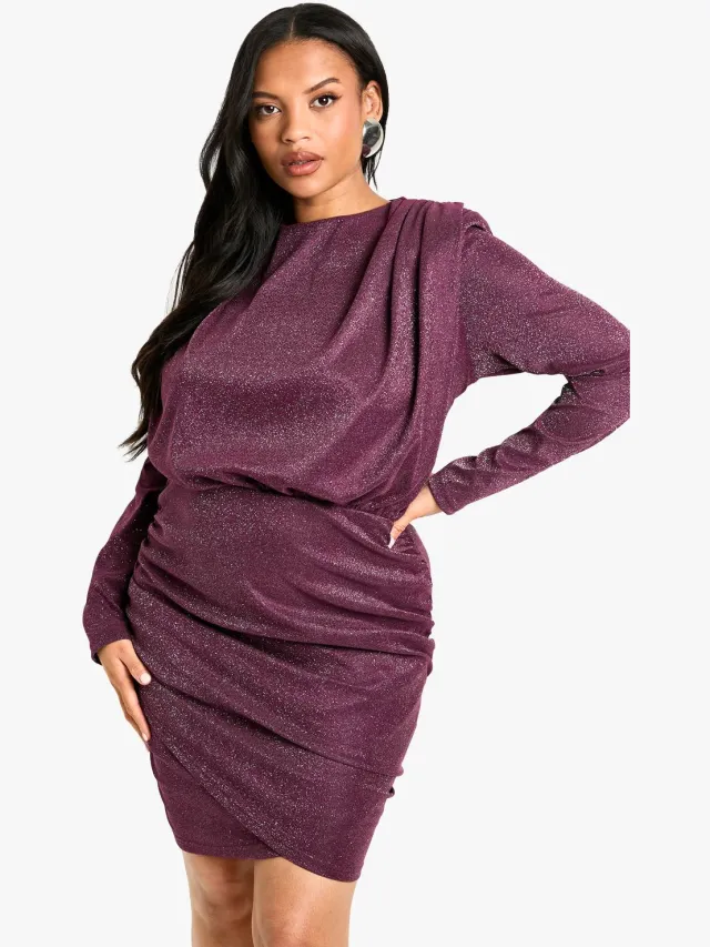 boohoo Dames Plus Glitterjurk met Gerafelde Schoudervulling Pruim
