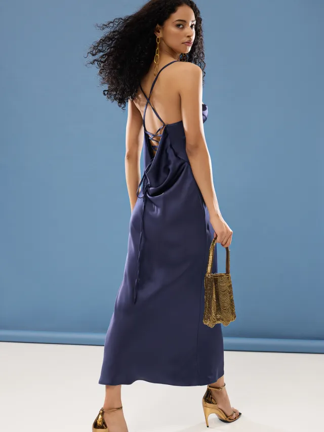Trendyol TRENDYOLMİLLA Dames Donkerblauw Effen Maxi Mouwloos Stijlvol/Avond Slipjurken marineblauw/blauw, foto 2