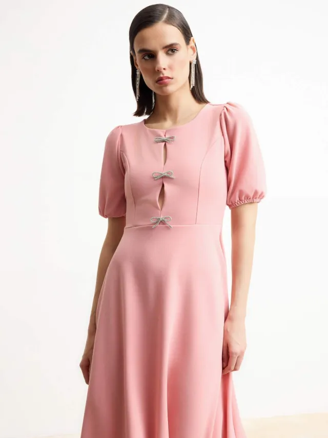 Trendyol TRENDYOLMİLLA Dames Donkerblauw Effen Midi Kort Stijlvol/Avond Skater Jurken Roze