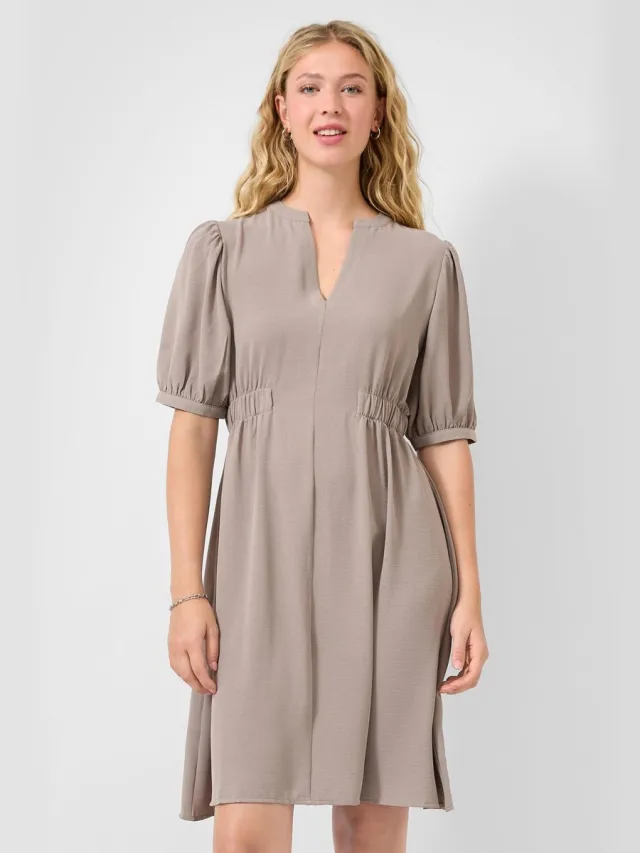 QS female - Tuniekjurk bruin