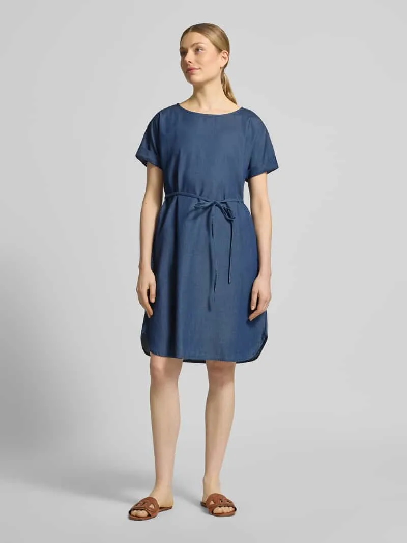 Christian Berg Woman Knie-lange jurk met strikceintuur Marineblauw