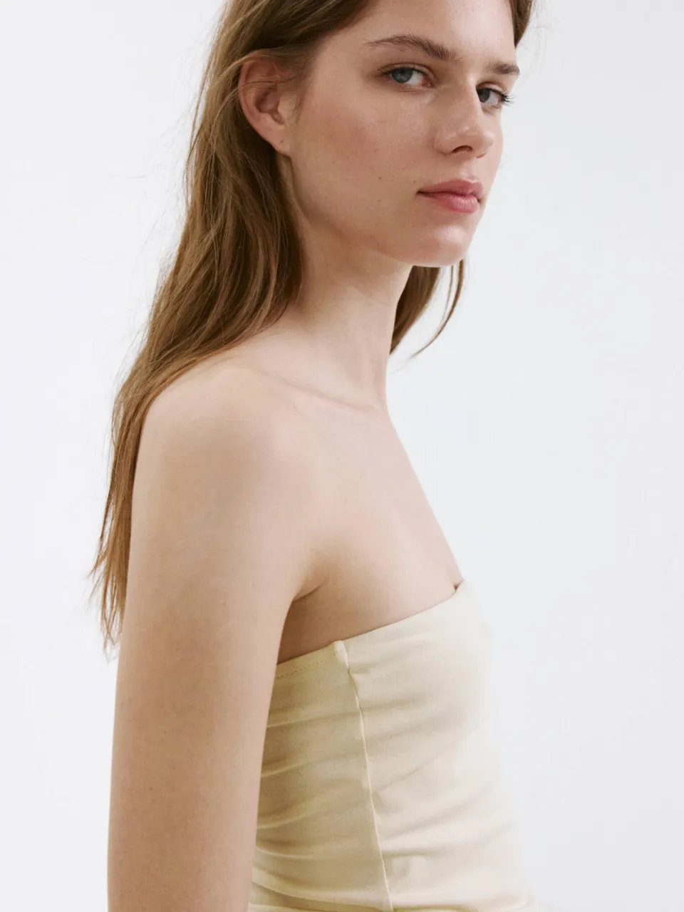 Mango strapless maxi broderie jurk - lichtgeel, foto 4