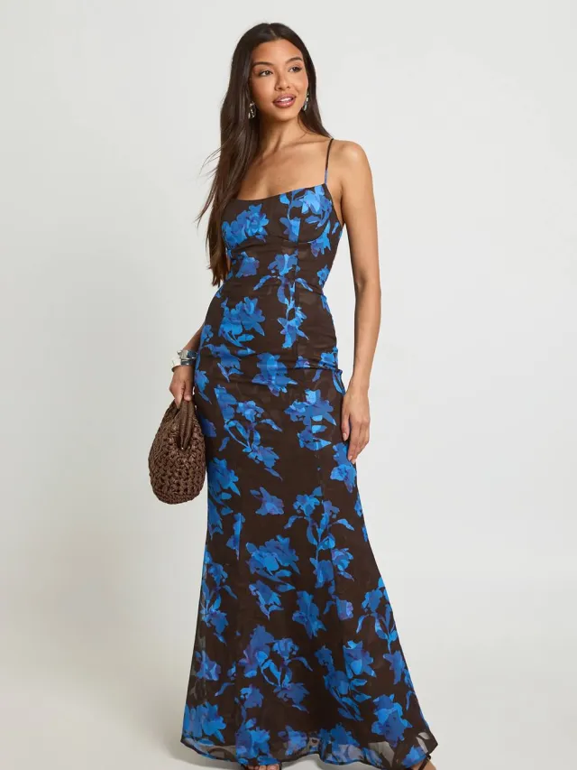 boohoo Dames Jacquard Maxi-jurk Met Gestructureerd Buste-detail En Bloemenprint Chocoladebruin