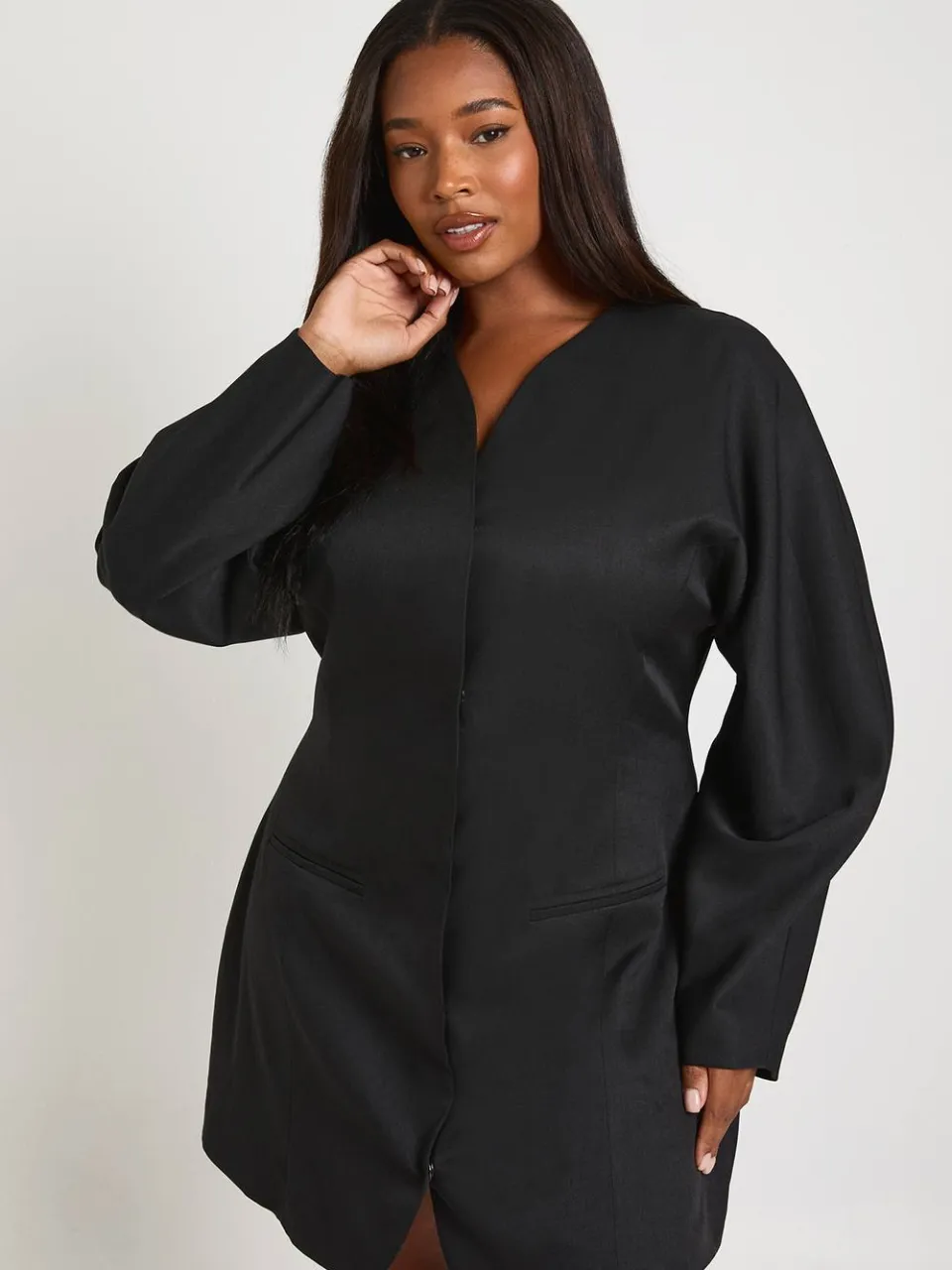 boohoo Dames Plus Size Kraagloze Blazerjurk met Getailleerde Taille zwart, foto 3