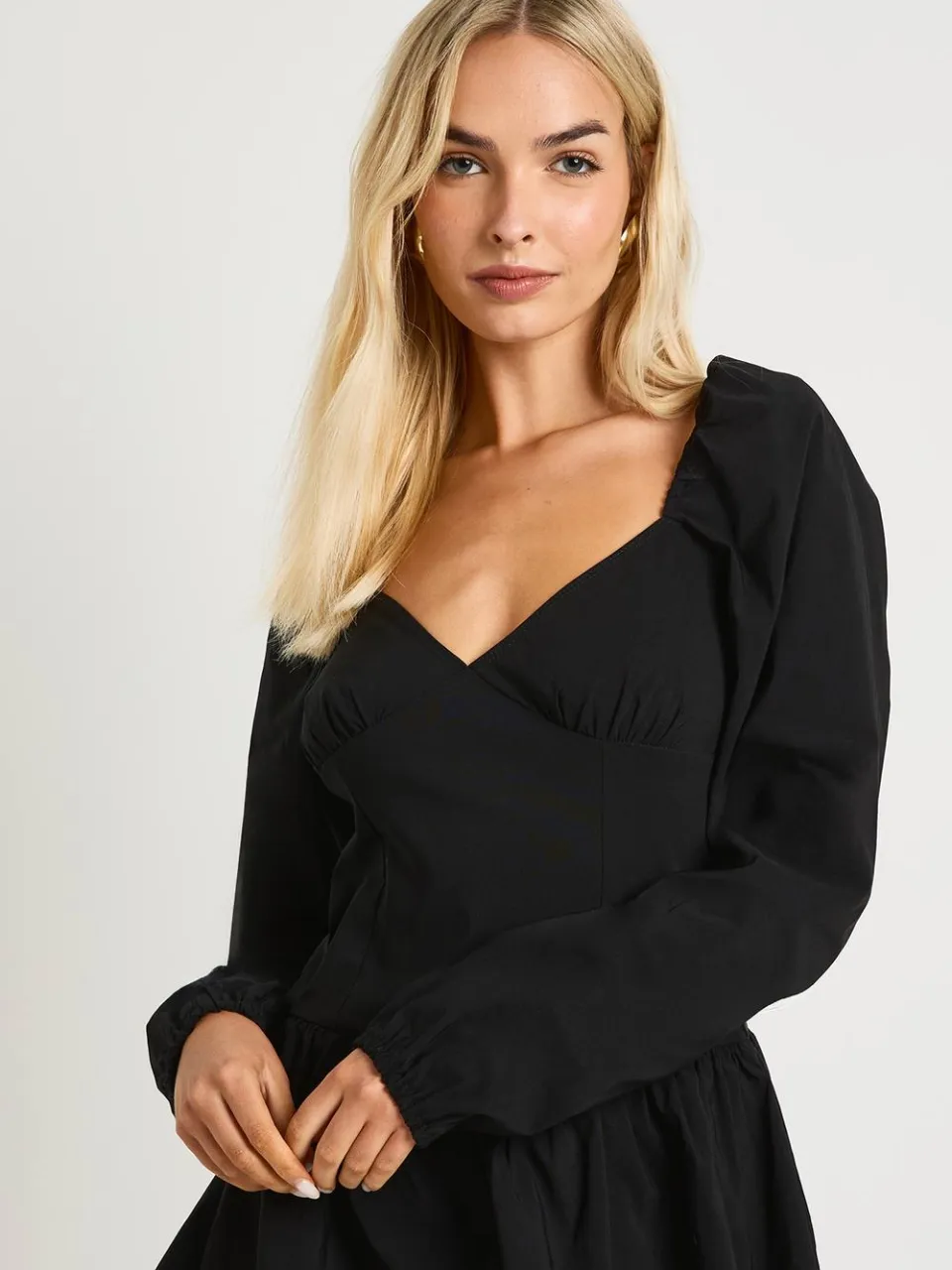 boohoo Dames Ruche lange mouwen melkmeisje mini-jurk zwart, foto 4