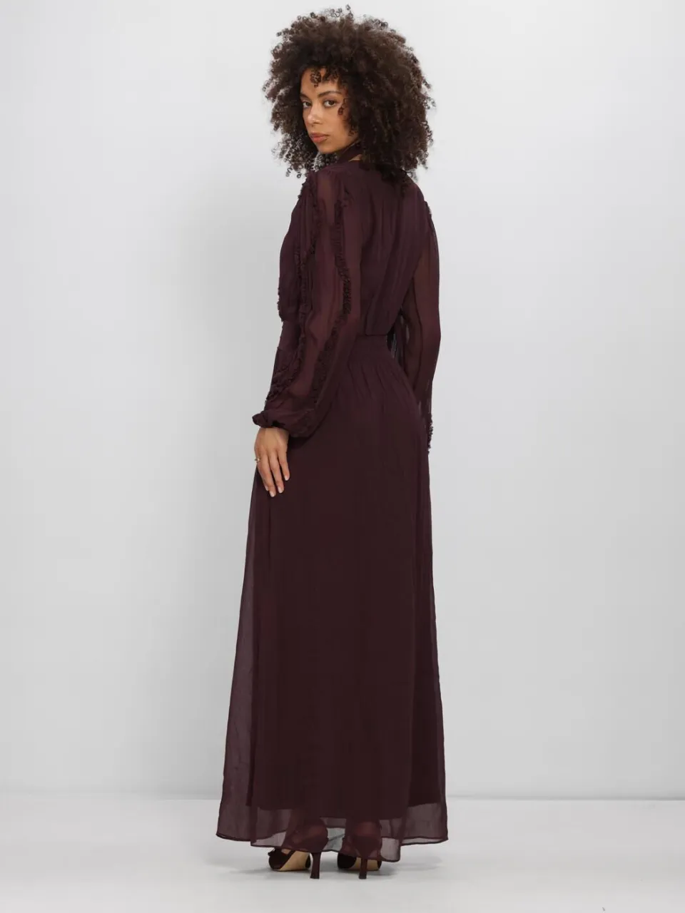 Dante6 Dames Jurken Lasorinn Ruffle Detail Maxi Dress - Bordeaux, foto 3