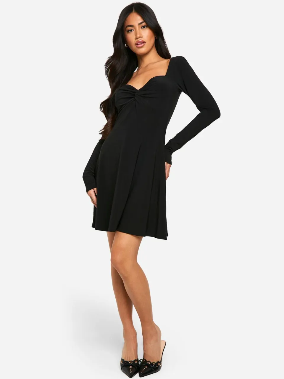boohoo Dames Geruched Twist Detail A-Lijn Mini Jurk zwart, foto 2