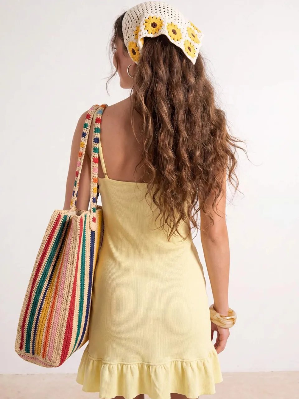 Trendyol TRENDYOLMİLLA Dames Geel Effen Extra Kort / Super Mini Mouwloos Strandkleding Bodycon Strandjurken, foto 2