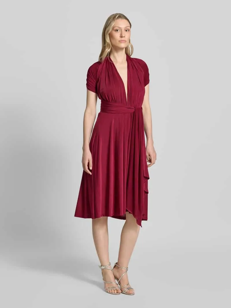 Rose Avenue Knie-lange cocktailjurk met diepe V-hals bordeaux, foto 4