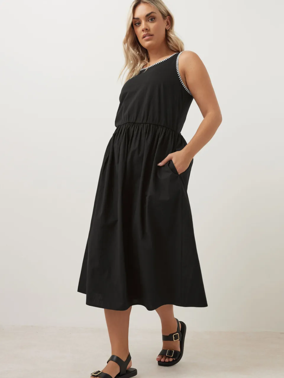 Yours Midi Jurk Met Contrasterende Stiksels En Zakken In Zwart-52, foto 3