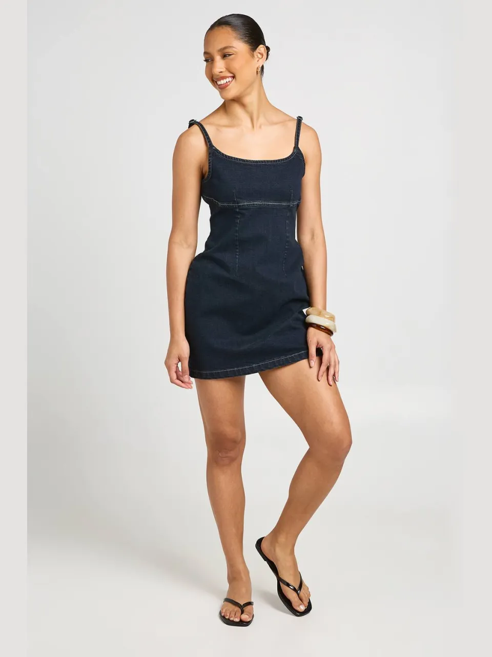 boohoo Dames Denim Mini-jurk Met Bandjes