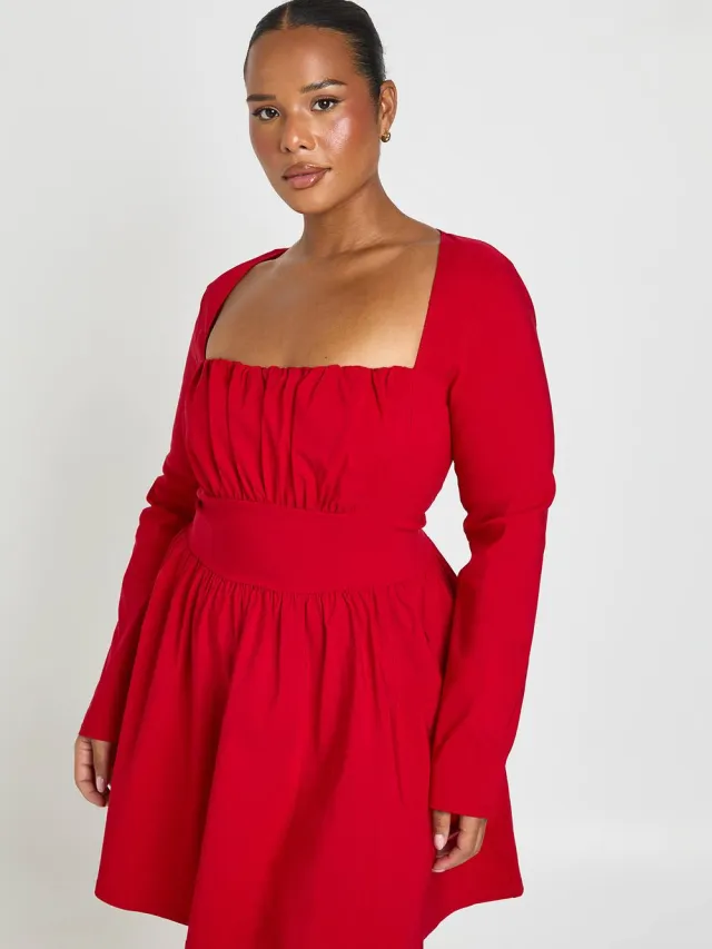 boohoo Dames Plus Bengaline Corset Skater Jurk Met Lange Mouwen Rood