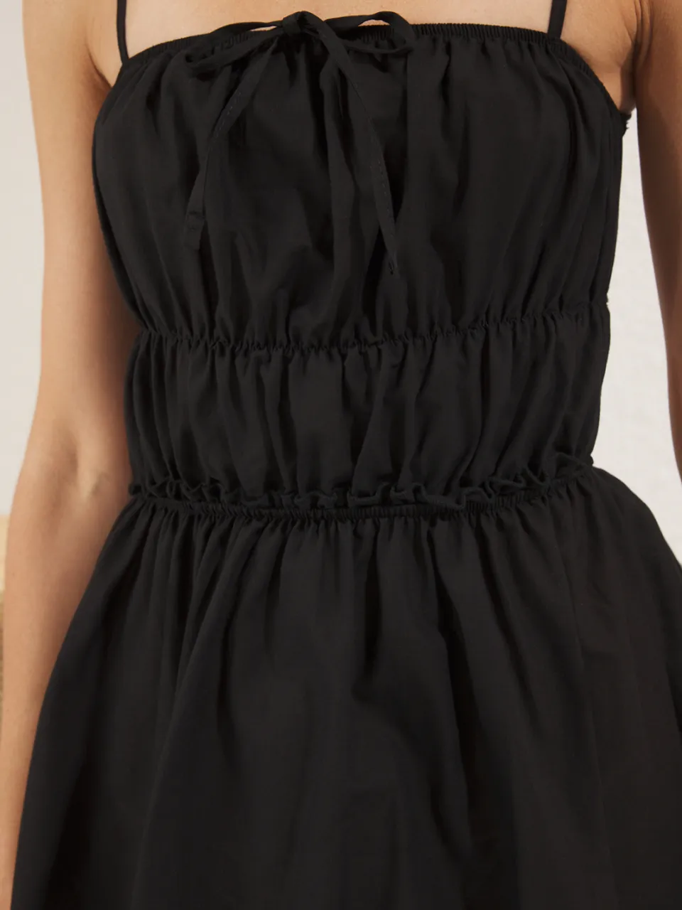 Trendyol TRENDYOLMİLLA Dames Zwart Effen Kort / Mini Mouwloos Strandkleding Skater Strandjurken, foto 2