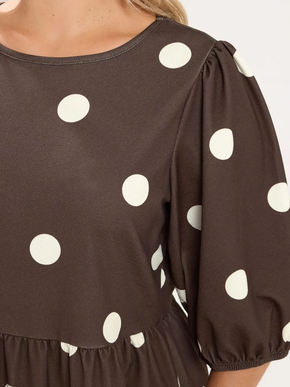 Limited Collection Chocoladebruine Jurk Met Stippen, foto 4