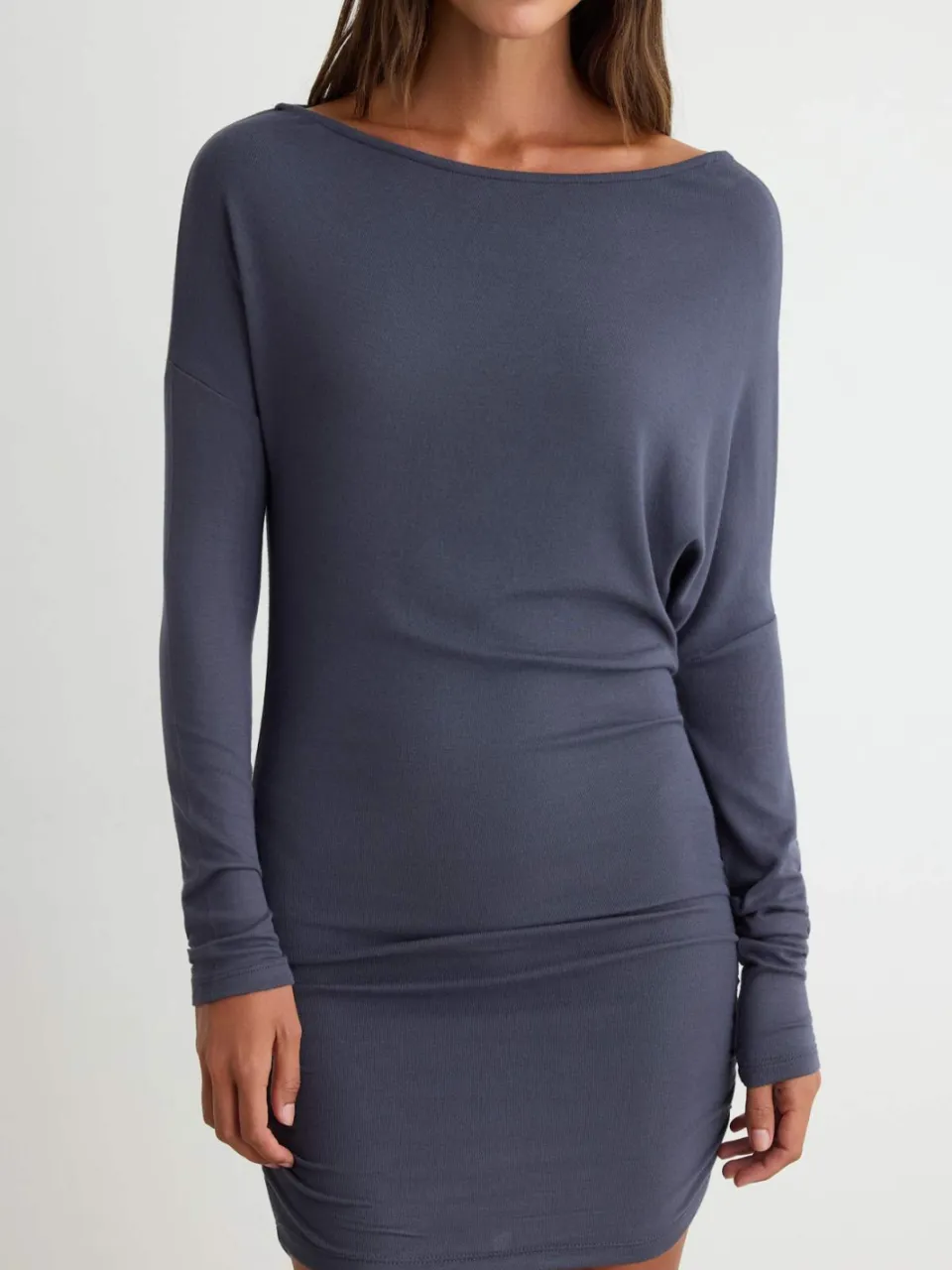 Trendyol TRENDYOLMİLLA Dames Grijs Effen Kort / Mini Lang Casual Bodycon Jurken, foto 2