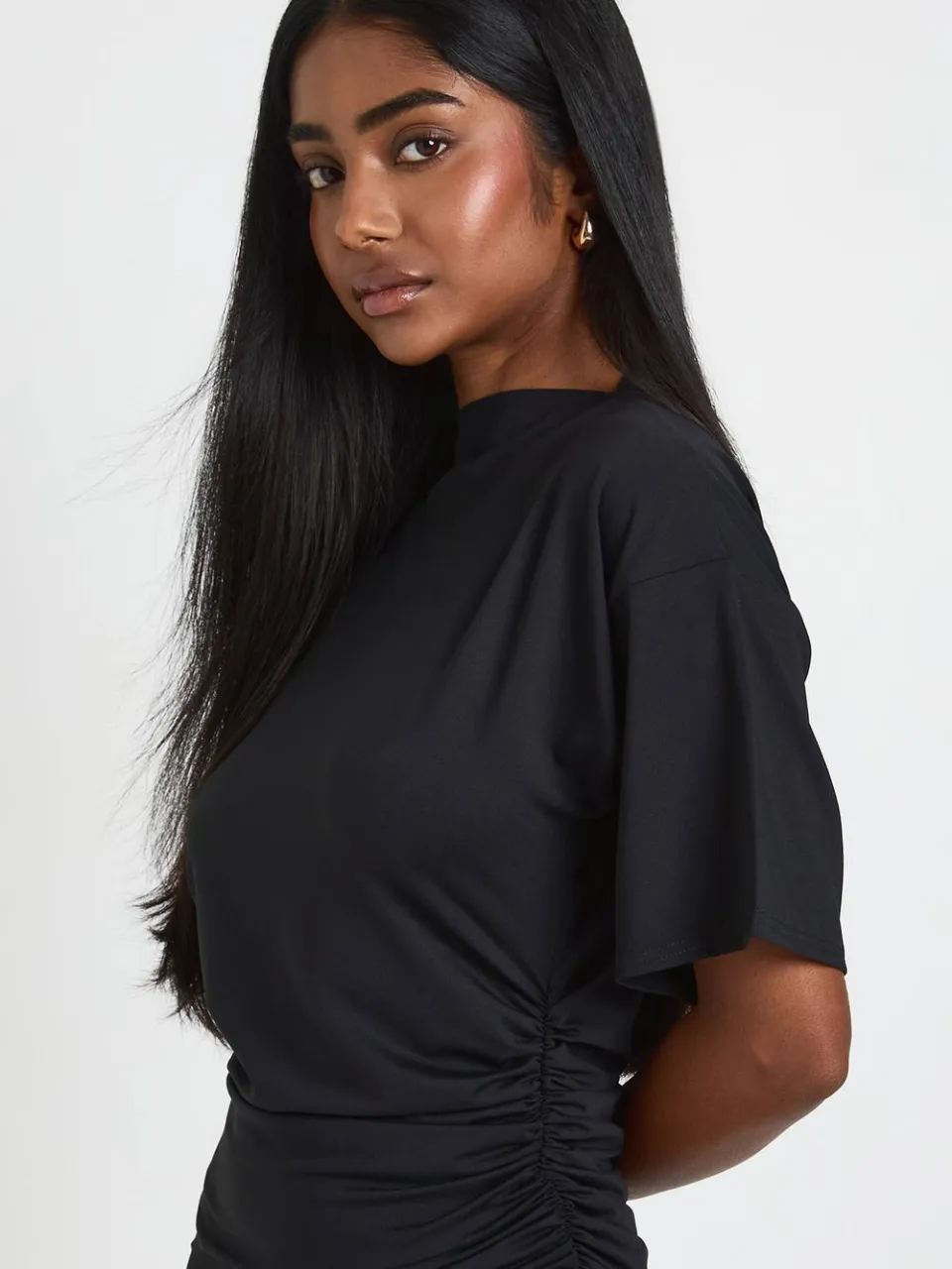 boohoo Dames Super Zachte Mini-jurk Met Gerimpelde Taille En Korte Mouwen zwart, foto 3