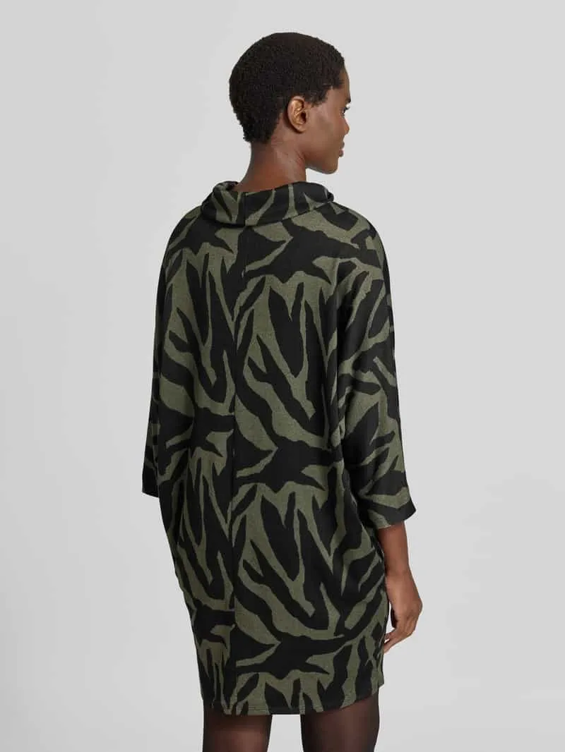 Apricot Mini-jurk met zijwaartse steekzakken olijfgroen, foto 4