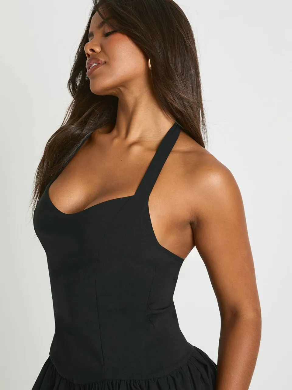boohoo Dames Halterneck Sweetheart Puffball Mini Jurk zwart, foto 4