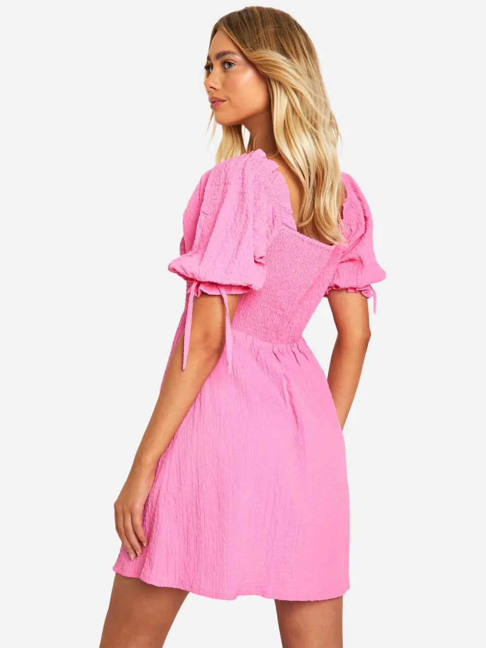 boohoo Dames Textured Puff Sleeve Smock Jurk roze, foto 2
