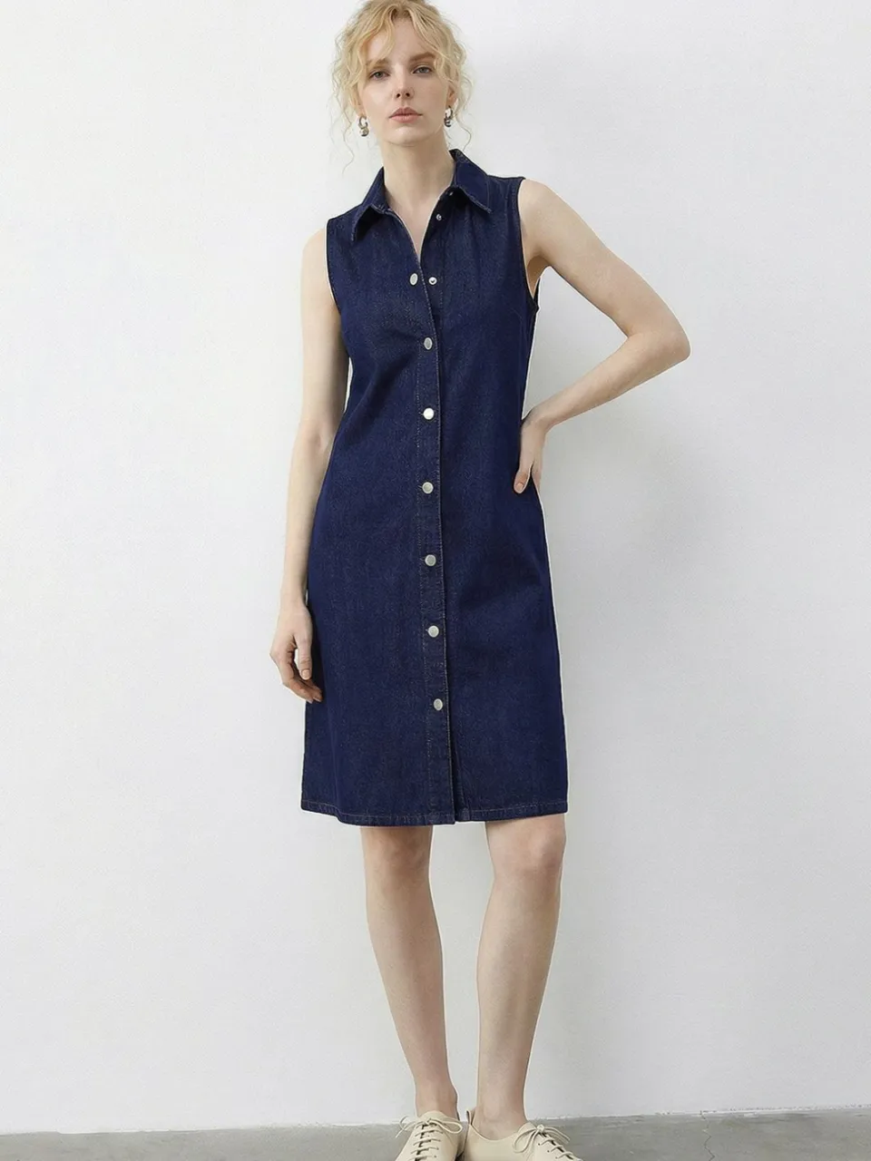 Bianco Lucci Mini Jeansjurk met Hemdenkraag en Zak marineblauw, foto 2