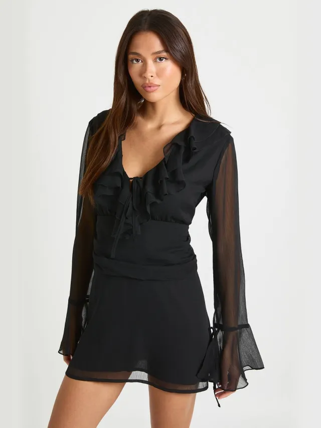 boohoo Dames Chiffon jurk met geraffineerde taille Zwart