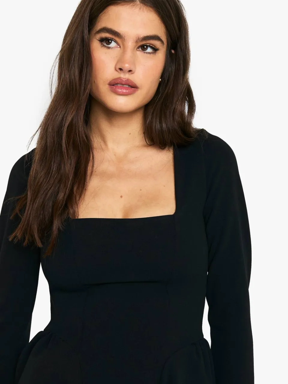 boohoo Dames Long Sleeve Square Neck Full Skirt Mini Dress zwart, foto 4