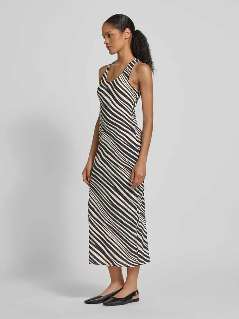 someday. Maxi-jurk van viscose, model 'Quenn' zwart, foto 3