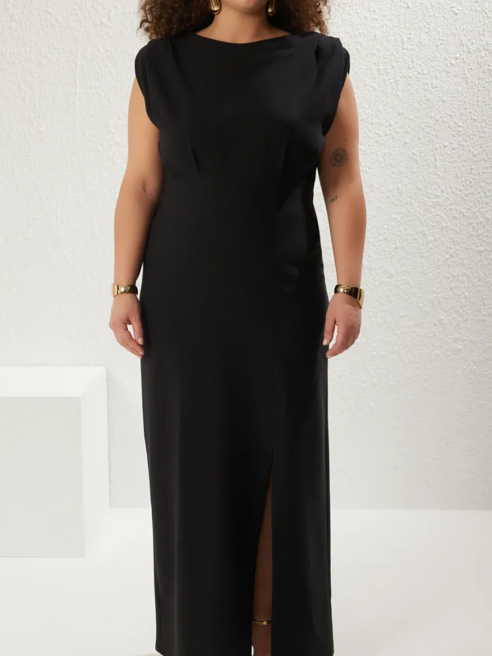 Trendyol Curve Dames Zwart Effen Maxi Lang Stijlvol/Avond A-lijn Grote maten Jurk, foto 2