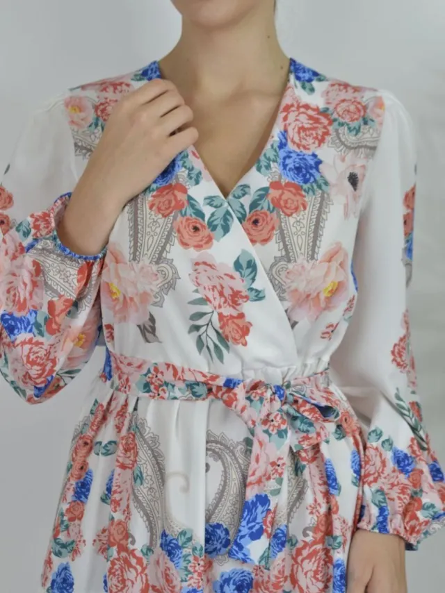 MSN Collection Bloemen V-hals Maxi Jurk met Strik Detail wit, foto 2