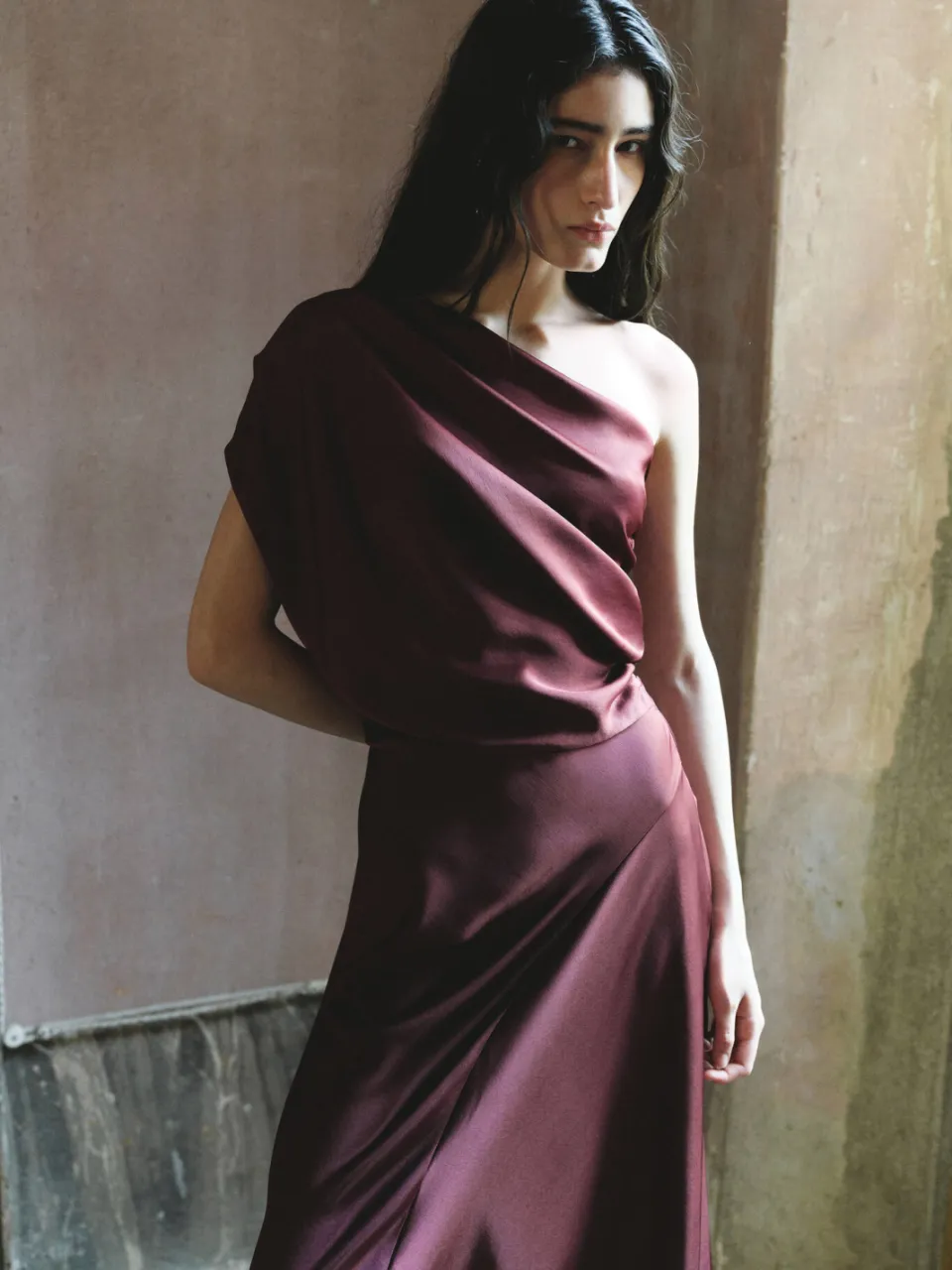 Mango one shoulder midi jurk - donkerpaars, foto 3