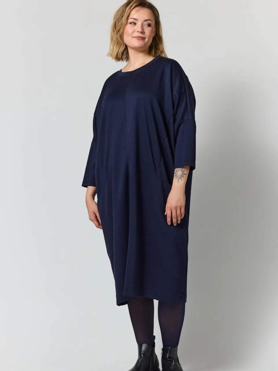 Gozzip Plus Size midi jurk - donkerblauw, foto 5