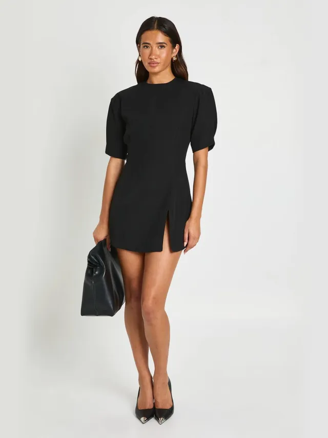 boohoo Dames Getailleerde Mini-jurk Met Extreme Schoudervullingen Zwart