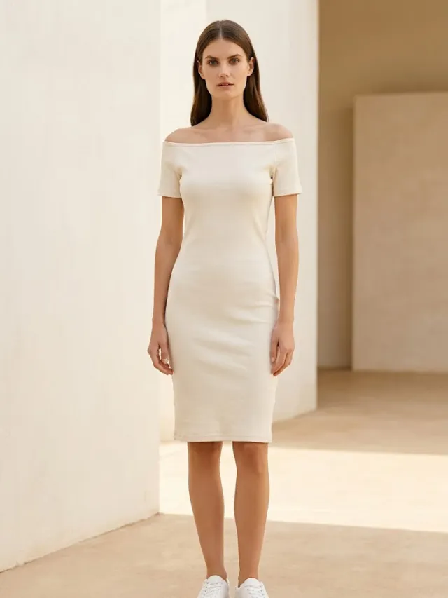 Conquista Off-shoulder geribbelde midi-jurk Crème