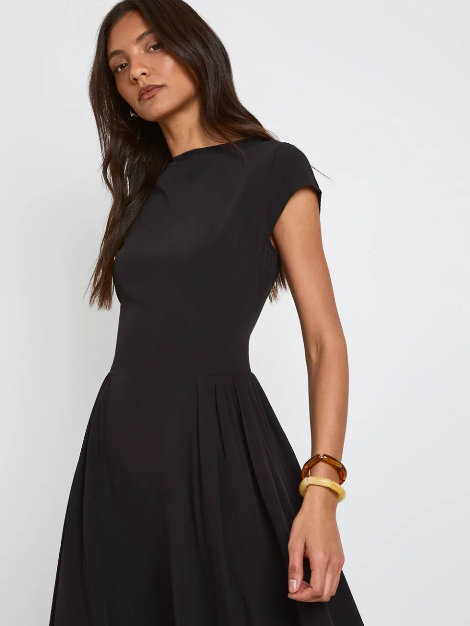 boohoo Dames Lange Getextureerde Volumineuze Rok Midaxi Jurk zwart, foto 2