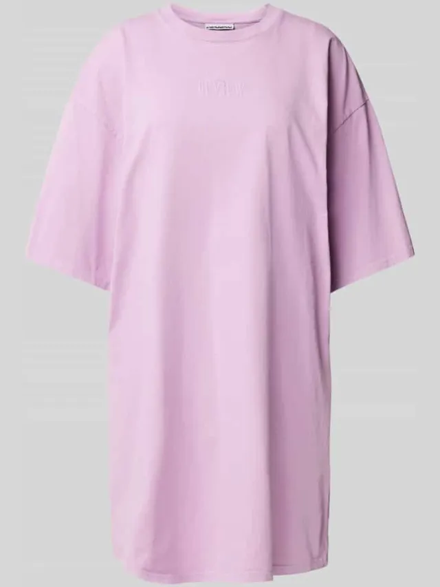 REVIEW Knielange T-shirtjurk met ronde hals rosé, foto 2