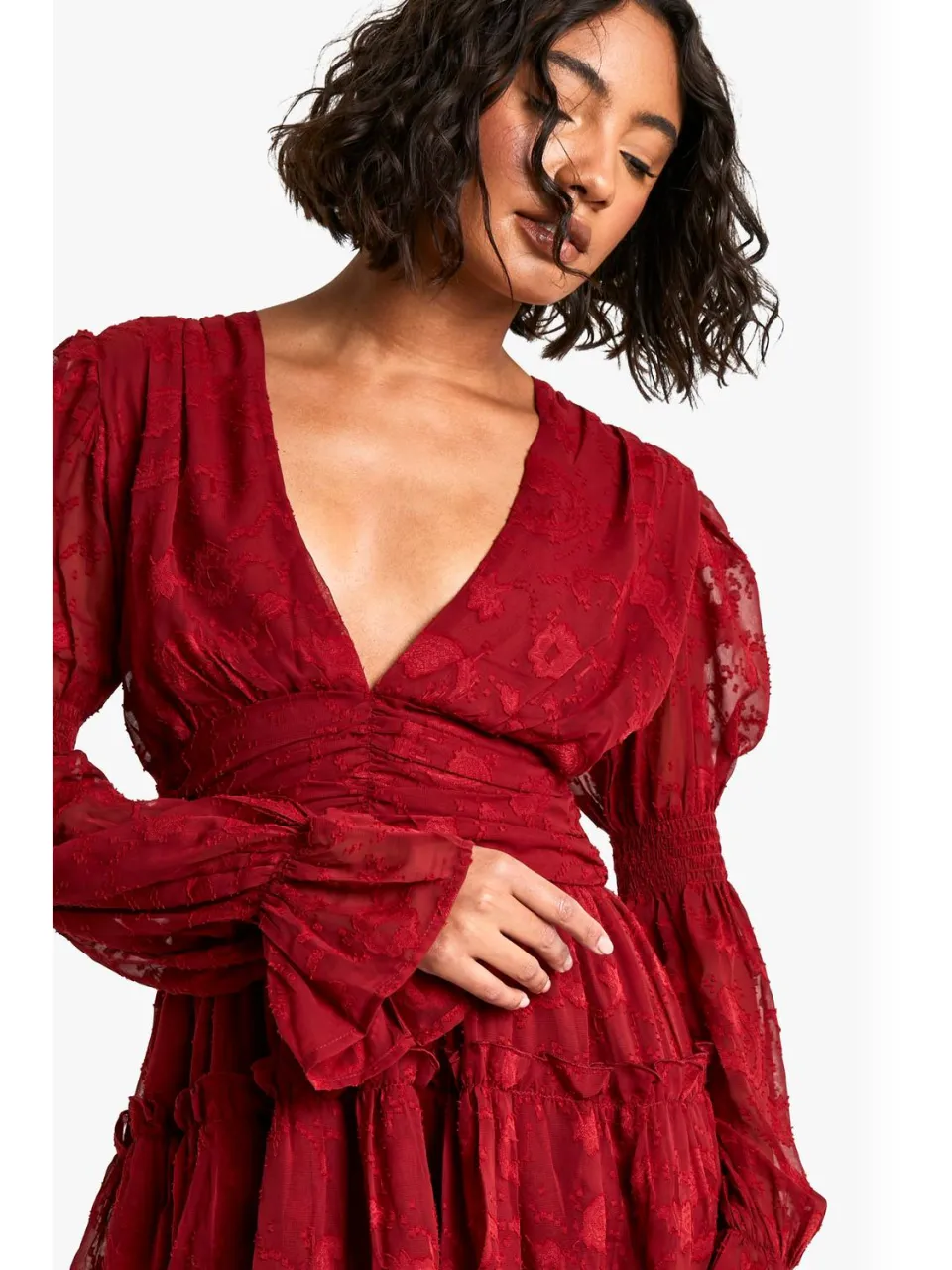 boohoo Dames Lange Paisley Burnout Pofmouw Geruched Skaterjurk rood, foto 3