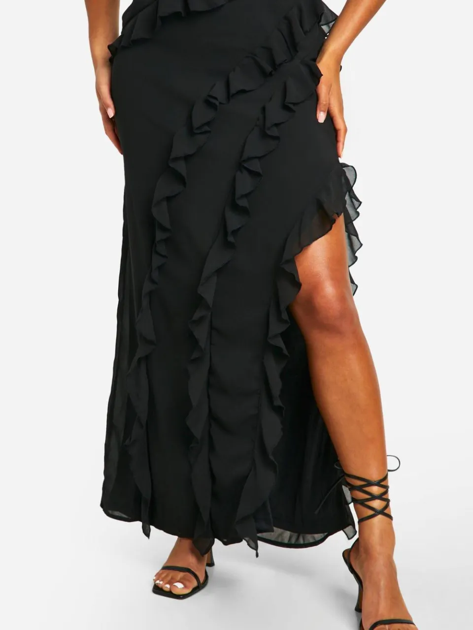 boohoo Dames Ruffle Chiffon Maxi Jurk zwart, foto 3