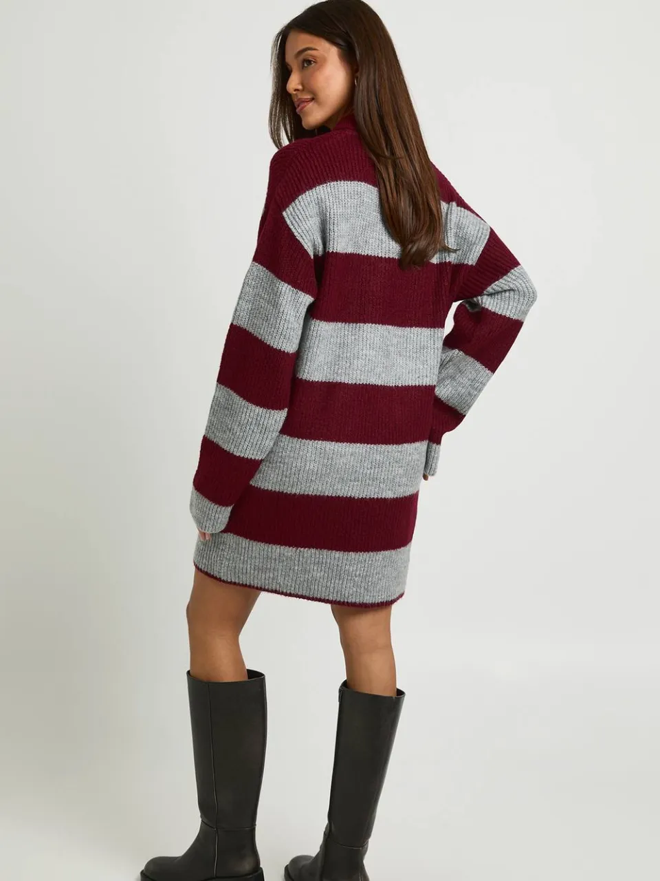 boohoo Dames Gestreepte Oversized Rugby Gebreide Mini-jurk Met Kraagdetail bordeaux rood, foto 3