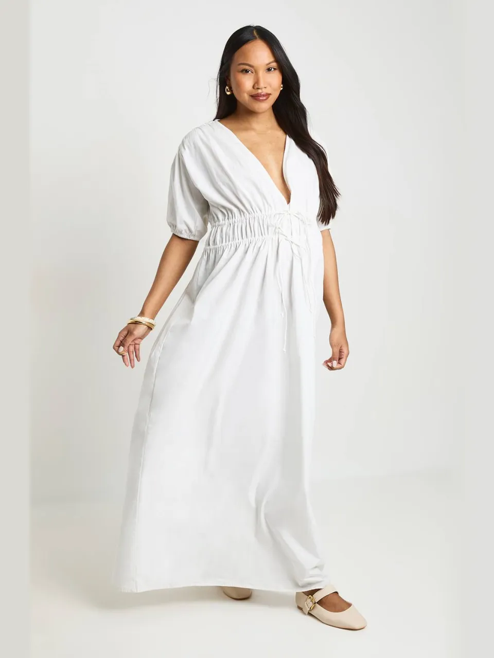 boohoo Dames Zwangerschaps Geplooide Maxi Jurk Met Strikdetail wit, foto 3