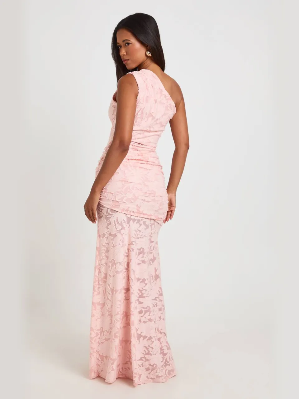 boohoo Dames Burnout Bloemen Asymmetrische Hals Maxi Jurk baby roze, foto 2