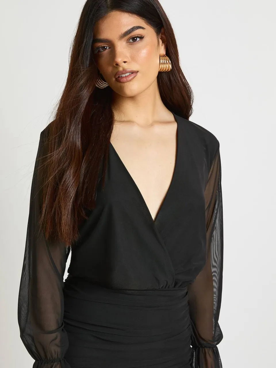 boohoo Dames Mesh Wijde Mouw Wikkel Blouse Mini Jurk zwart, foto 4