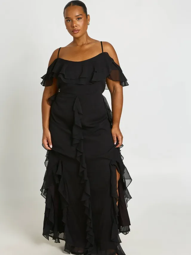 boohoo Dames Plus Chiffon Ruche Cold Shoulder Maxi Jurk Zwart