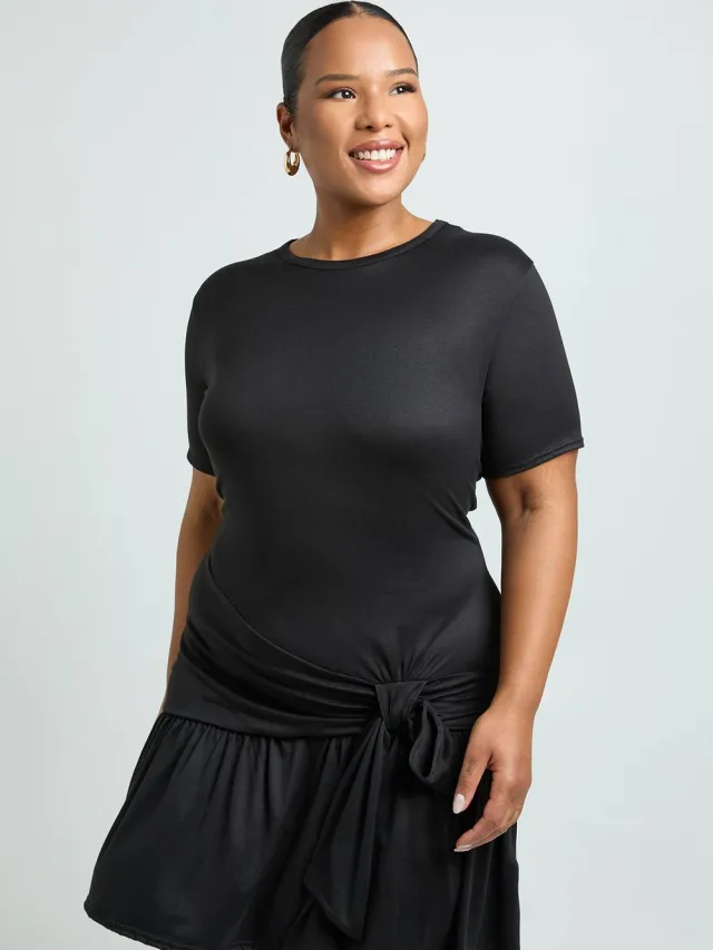 boohoo Dames Plus Drop Hem T-shirtjurk Zwart