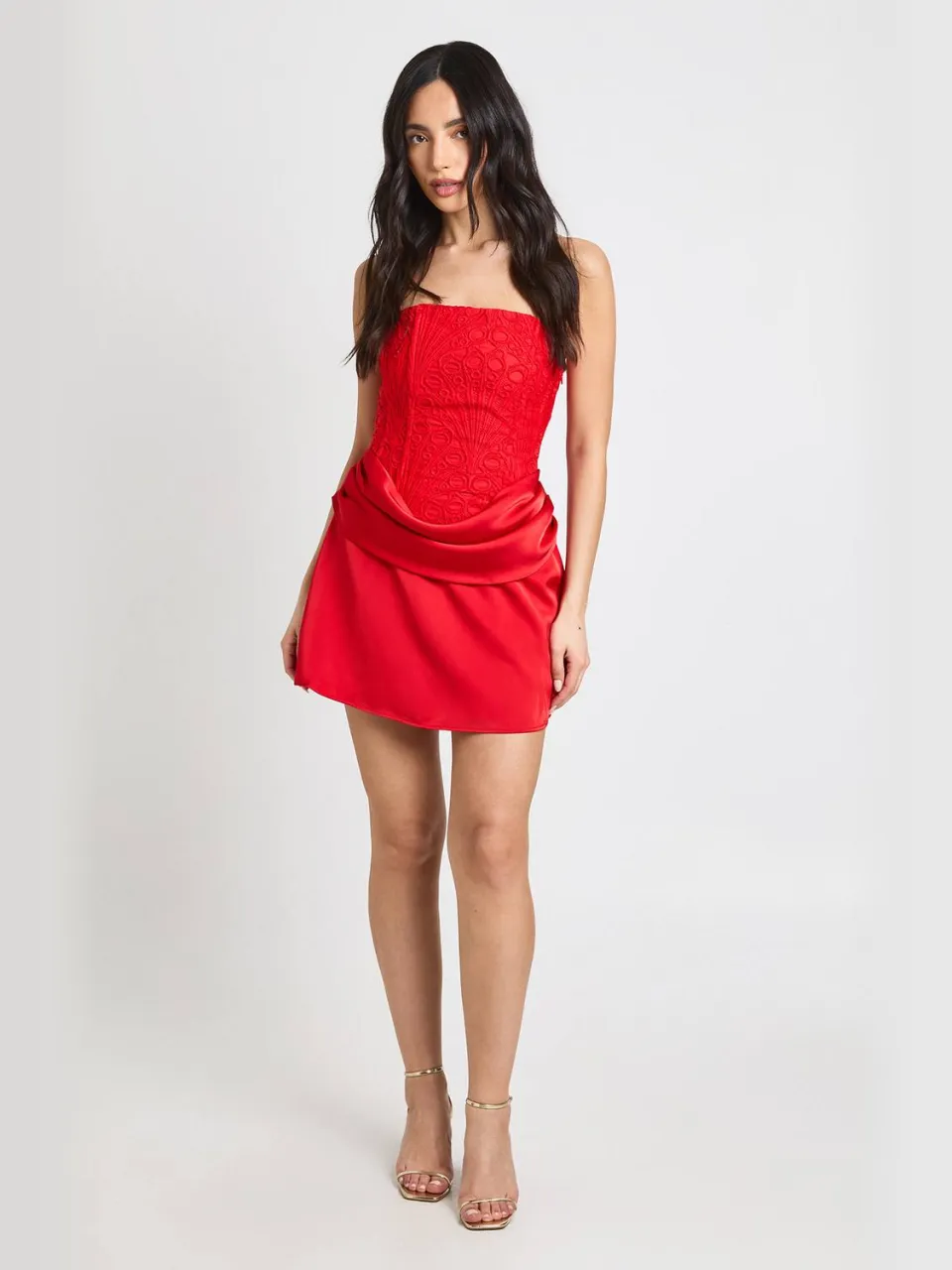 boohoo Dames Getextureerde Transparante Bloemenkant Corset Draperie Mini Jurk Rood