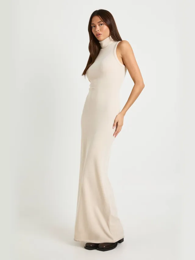 boohoo Dames Geribde mouwloze maxi jurk met hoge hals beige, foto 2