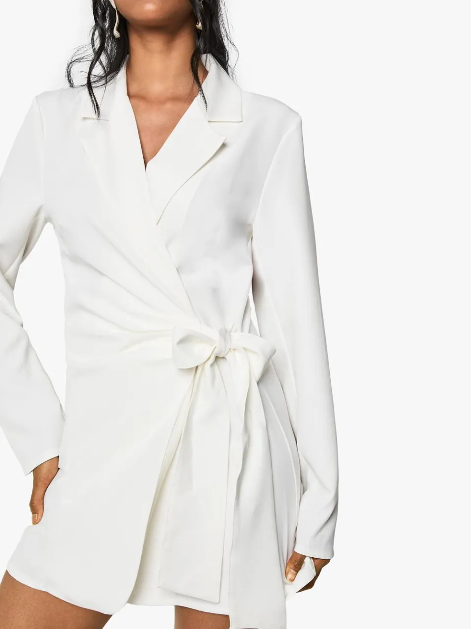boohoo Dames Wrap Drapeerfront Op Maat Gesneden Blazerjurk ivoor, foto 4